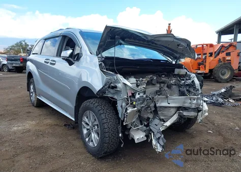 2022 Toyota Sienna Le z USA, uszkodzony, nr VIN 5TDKRKEC3NS123969